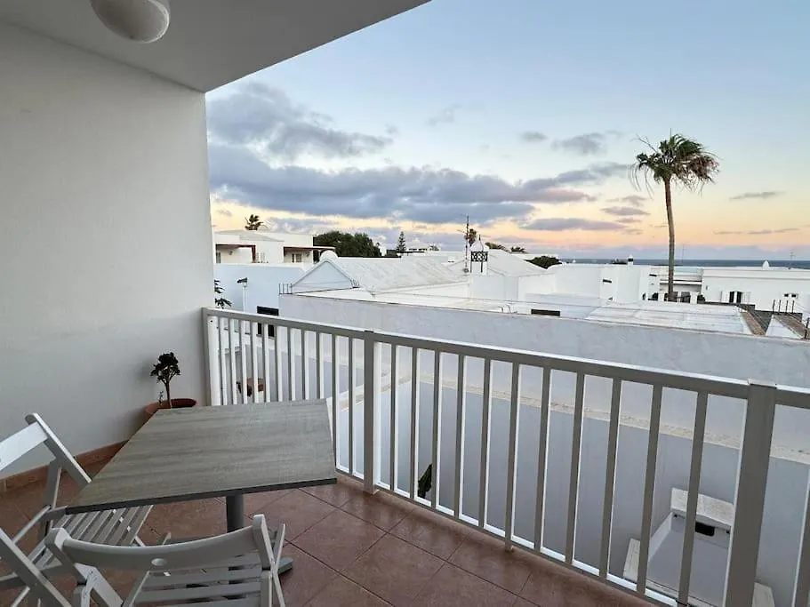 La Casa De La Playa Villa Playa Honda  Holiday home