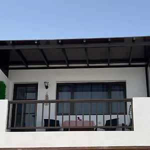Casa La Orilla 2 Playa Honda (Lanzarote)